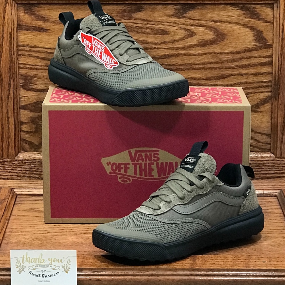Vans Ultra Range Cub Black Shoes